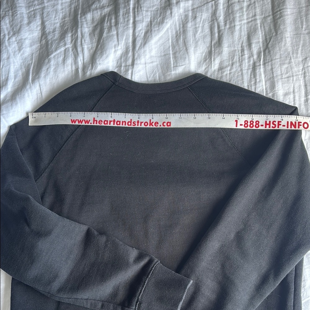 Everlane Black Crew Neck Sweater - Picture 3 of 6